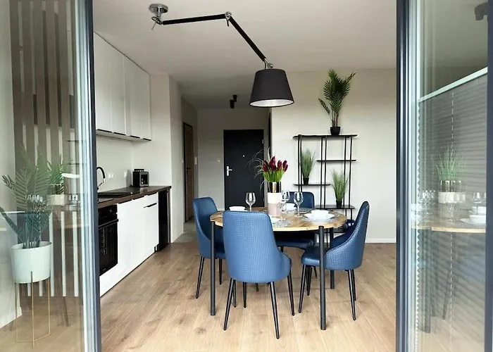 Sowia Apartament Z Garazem Podziemnym, Nowy